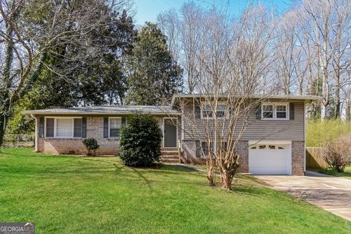 5613 Woodland Dr, Acworth, GA, 30102-5724 | Card Image