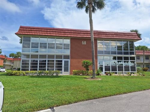 203-50 Woodland Dr, VERO BEACH, FL, 32962-3786 | Card Image