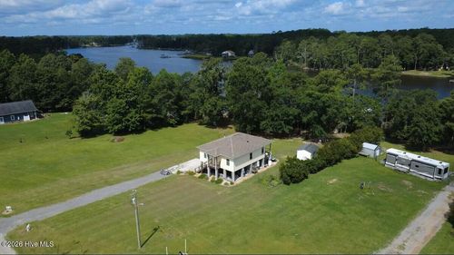 297 Snug Harbor Ln, Bath, NC, 27808-7504 | Card Image