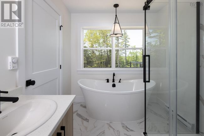 2 - 24 Shoreline Bluff Lane, House other with 3 bedrooms, 3 bathrooms and null parking in Fox Point NS | Image 22