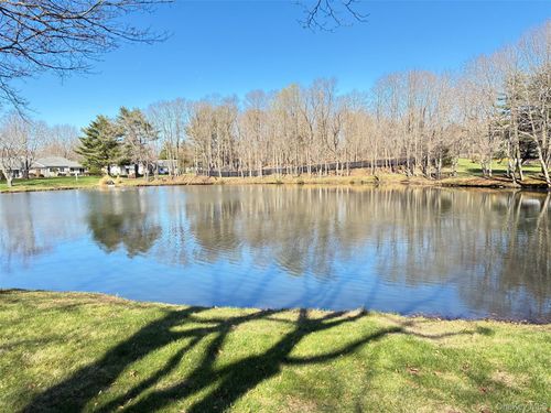 707 Bentley Ct, Saint James, NY, 11780-3324 | Card Image