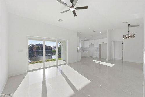 2105 1st Ave, Cape Coral, FL, 33909-4225 | Card Image
