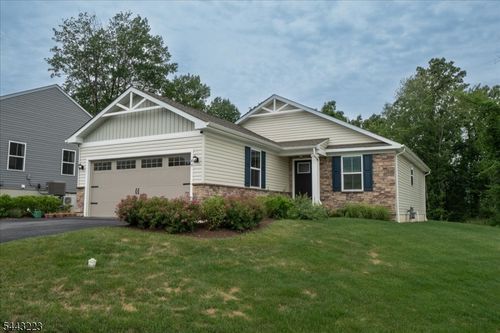 49 Coventry Rd, Hamburg, NJ, 07419-1529 | Card Image