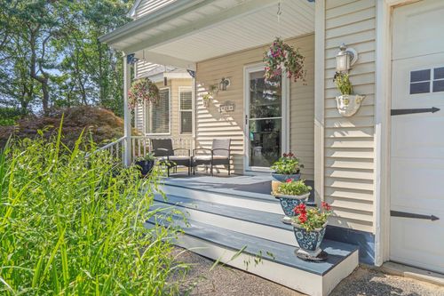 20 Deborah Dr, Westhampton Beach, NY, 11978-1450 | Card Image