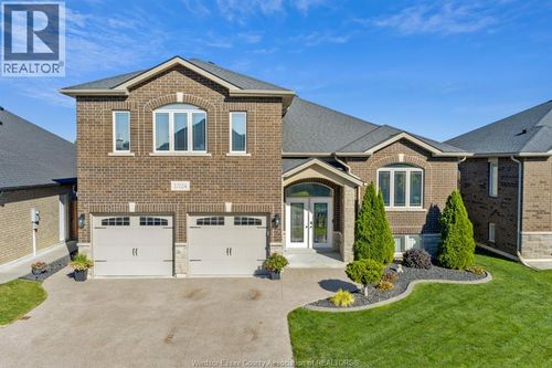 1524 Inverness Ave, Windsor, ON, N8P0B1 | Card Image