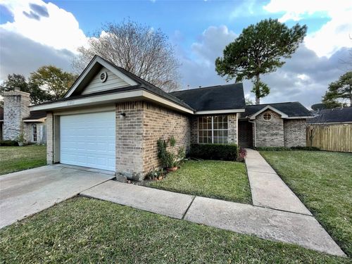 15815 Locust Grove Dr, Houston, TX, 77095-5605 | Card Image