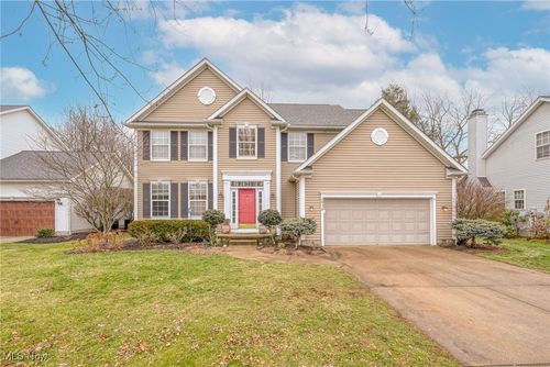 2939 Greenspire Cir, Fairlawn, OH, 44333-9103 | Card Image