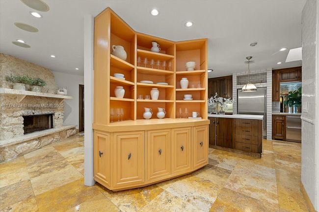 551 S Mashta Dr, House other with 6 bedrooms, 5 bathrooms and null parking in Key Biscayne FL | Image 36