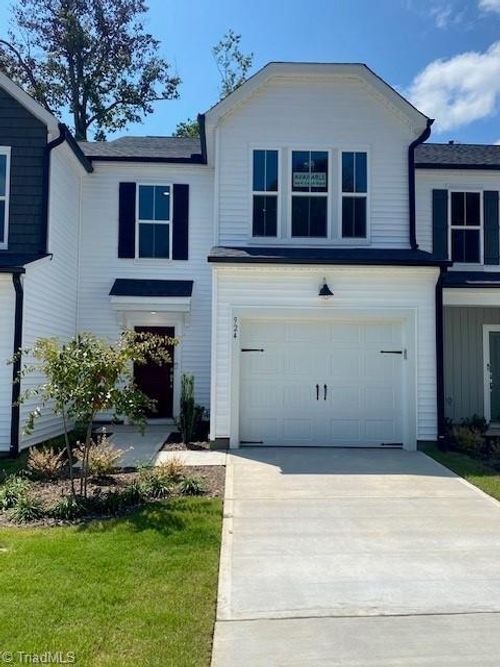 924 Poets Walk Dr, Whitsett, NC, 27377 | Card Image