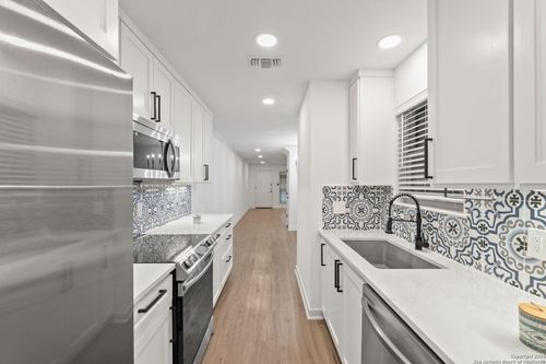 apt-101-2718 Old Field Dr, San Antonio, TX, 78247-3859 | Card Image