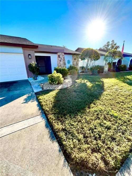 209 Persimmon St, ENGLEWOOD, FL, 34223-7133 | Card Image