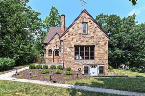 30406 Forest Drive, BURLINGTON, WI, 53105 | Card Image