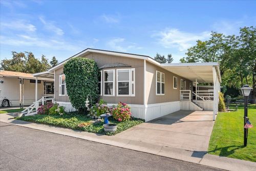 304 S Conklin Rd, Spokane Valley, WA, 99037-8984 | Card Image