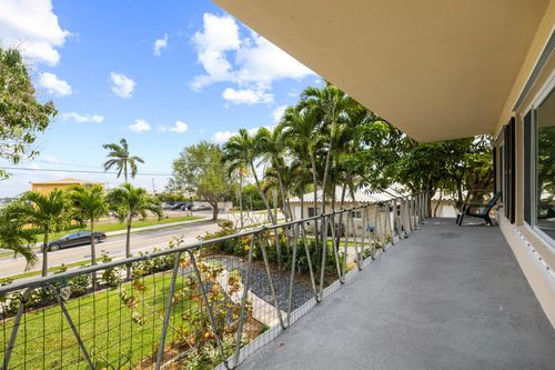 5411 N Flagler Dr, West Palm Beach, FL, 33407-2709 | Card Image