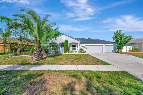 6427 Clair Shore Dr, APOLLO BEACH, FL, 33572-3301 | Card Image