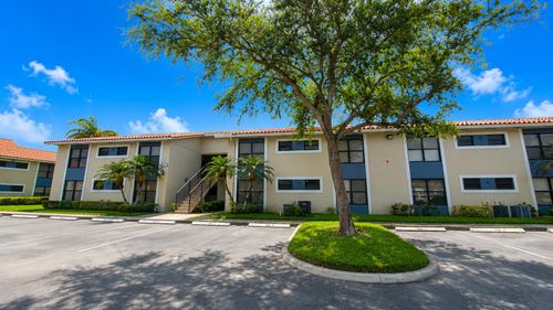 g-1463 Lake Crystal Dr, West Palm Beach, FL, 33411-2055 | Card Image