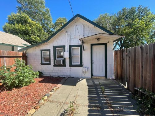 a-1266 Depot St, Woodland, CA, 95776-4111 | Card Image