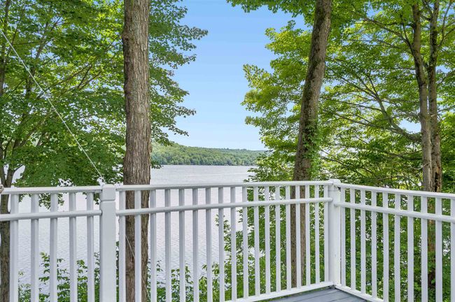 184 W Loop Rd, House other with 3 bedrooms, 2 bathrooms and null parking in Elmore VT | Image 39