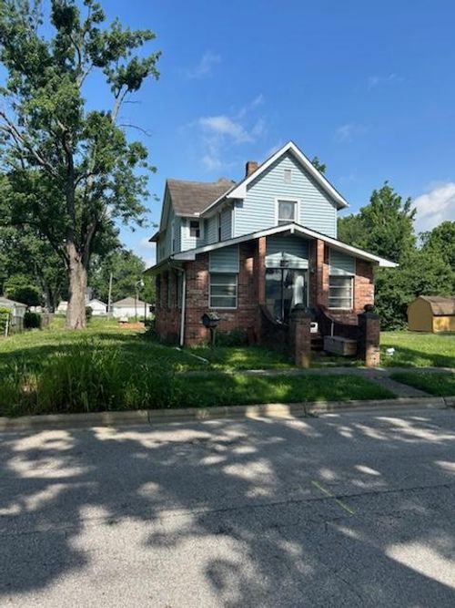 185 Walnut St, Groveport, OH, 43125-1233 | Card Image