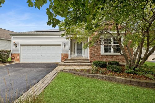 2622 Wessex Dr, West Dundee, IL, 60118-1750 | Card Image