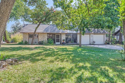 9206 Robins Nest Ln, Austin, TX, 78729-4533 | Card Image