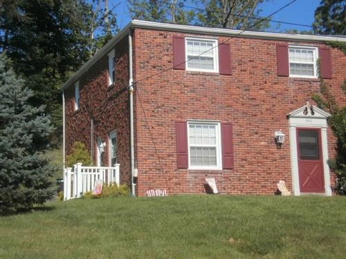 552 Mcclane Farm Rd, Washington, PA, 15301-6125 | Card Image