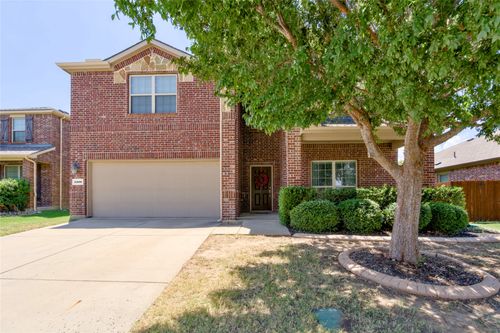 1208 Cheyenne Dr, Aubrey, TX, 76227-1277 | Card Image