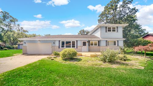 311 Mckinley Ave, Hobart, IN, 46342-1159 | Card Image