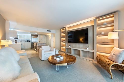 apt-1012-102 24th St, Miami Beach, FL, 33139-1744 | Card Image