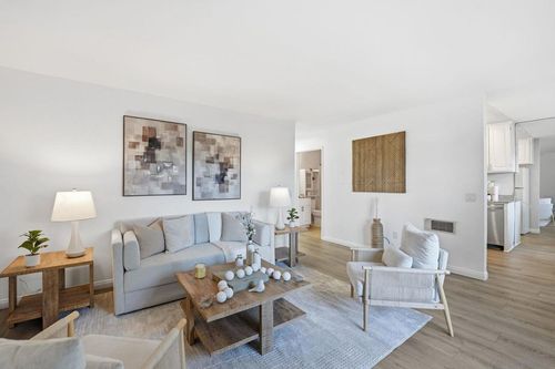 31-3557 Kenora Dr, Spring Valley, CA, 91977 | Card Image