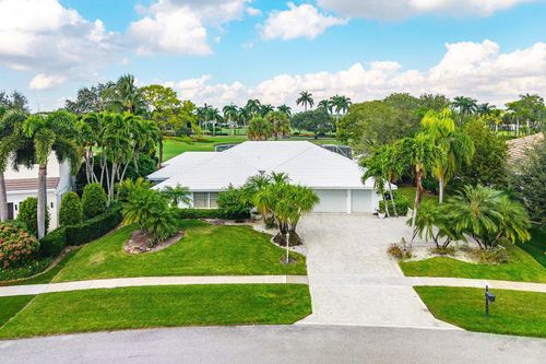 4705 Tree Fern Dr, Delray Beach, FL, 33445-7025 | Card Image