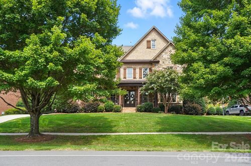 13056 Long Common Pkwy, Huntersville, NC, 28078-6662 | Card Image