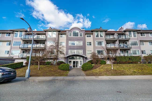 310 - 33599 2nd Avenue, Condo with 2 bedrooms, 2 bathrooms and 2 parking in Mission BC | Image 32