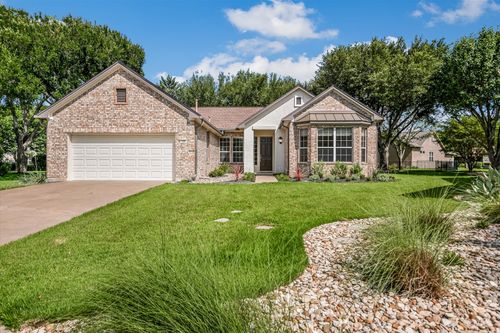 105 Stetson Cir, Georgetown, TX, 78633-4772 | Card Image