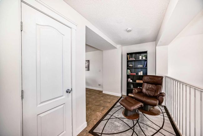 4004 - 2370 Bayside Rd Sw, Home with 3 bedrooms, 2 bathrooms and 2 parking in Airdrie AB | Image 9