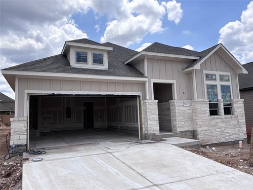 155 Coleto Trl, Bastrop, TX, 78602-2335 | Card Image