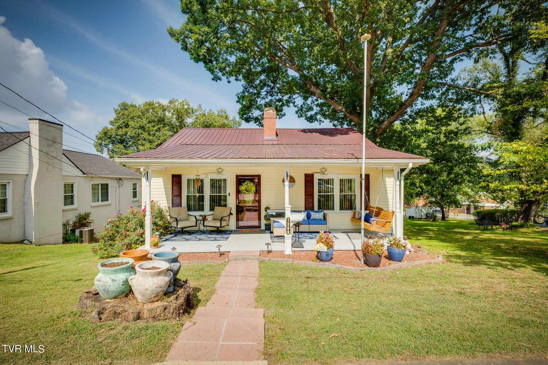 Farragut Ave, Kingsport, TN 37664