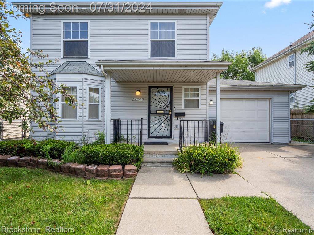 Wayburn St, Detroit, MI 48224