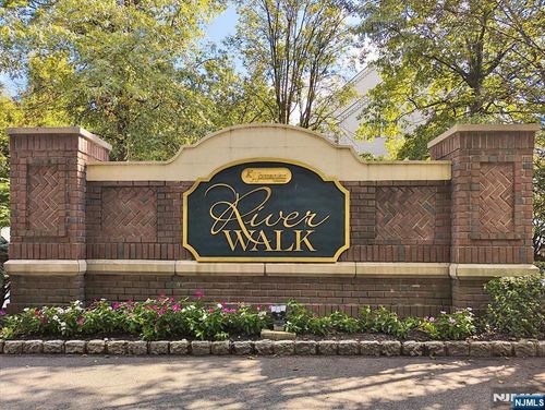 166 Riverwalk Way, Clifton, NJ, 07014-1731 | Card Image