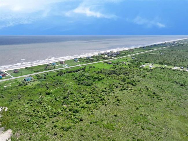 1239 Highway 87, Home with 0 bedrooms, 0 bathrooms and null parking in Gilchrist TX | Image 12