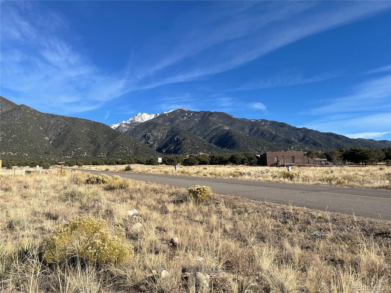 Land in Crestone 4