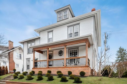 24 S High St, New Albany, OH, 43054-9528 | Card Image