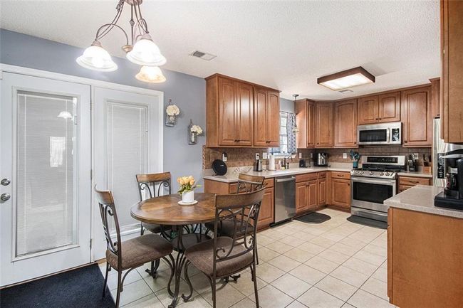 10 Callaway Ct, House other with 4 bedrooms, 3 bathrooms and 4 parking in Hiram GA | Image 6