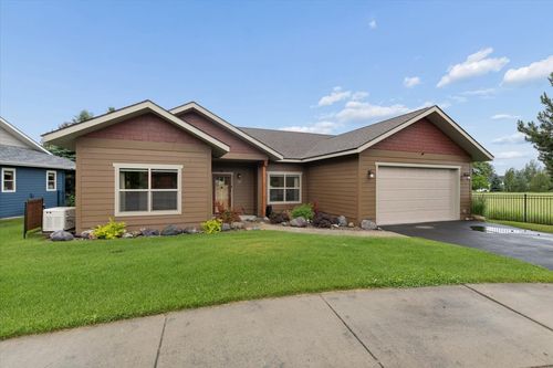 236 Bluebunch Ct, Bigfork, MT, 59911-8548 | Card Image