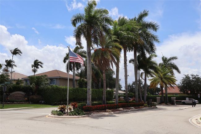12306 Nw 55 Th St, House other with 3 bedrooms, 2 bathrooms and null parking in Coral Springs FL | Image 6