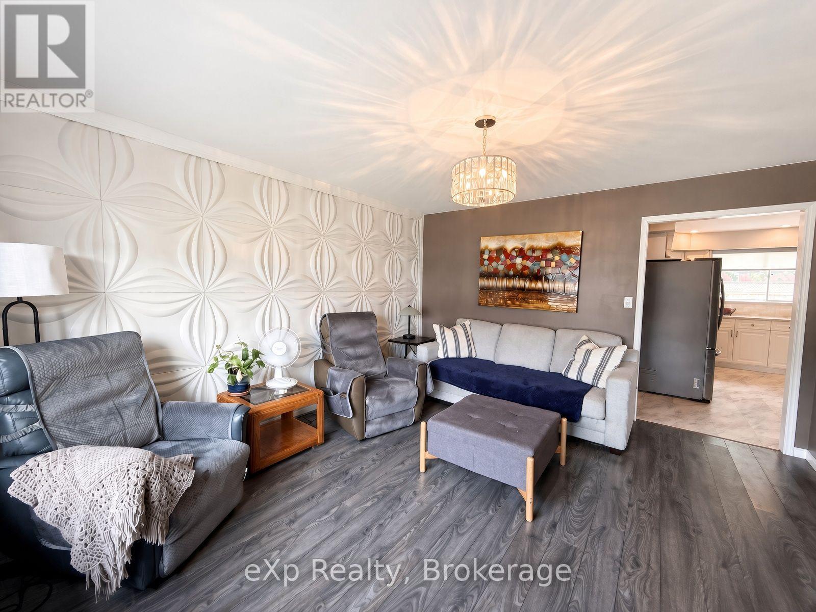 Residential in Arran-Elderslie 5