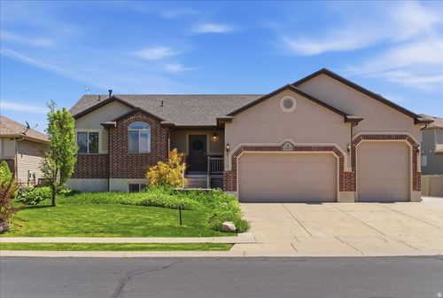 4322 S 3450 W, West Haven, UT, 84401-6712 | Card Image