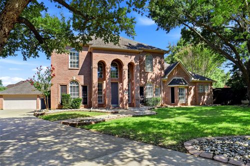 1717 Briaroaks Dr, Flower Mound, TX, 75028-3482 | Card Image