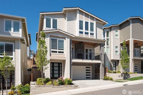 13025 75th Pl S, Seattle, WA, 98178-3743 | Card Image
