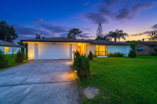 1657 Se Clearmont St, Port St. Lucie, FL, 34983-4045 | Card Image